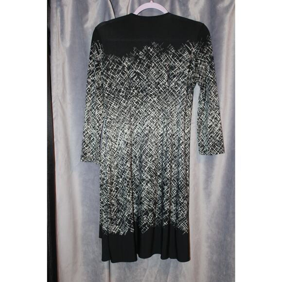 Bcbg Robe Dress 3/4 Sleeve V Neck Small Petite - Picture 6 of 6